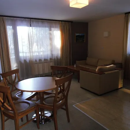 Royal House Tmf Apartment