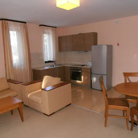 Royal House Tmf Apartment *